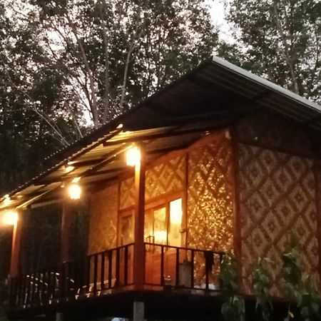 Koh Mook Bamboo Bungalows 外观 照片